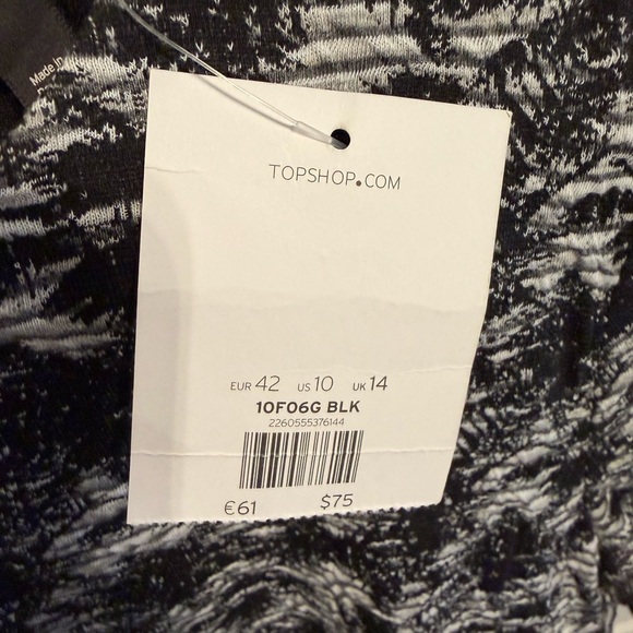 Topshop Black and Gray 3 quarter  Sleeve overlay Dress - Picture 9 of 12